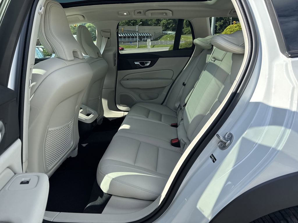New 2026 Volvo V60 B5 Cross Country Plus w/ Protection Package Premier image 11