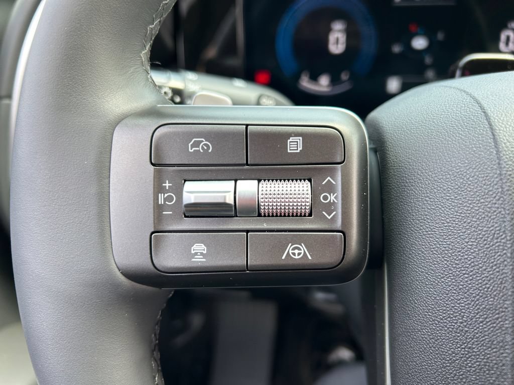 Used 2026 Hyundai Palisade SE FWD image 20