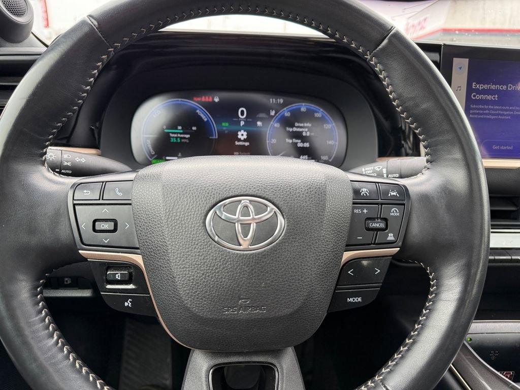 Certified 2024 Toyota Crown Limited image 30