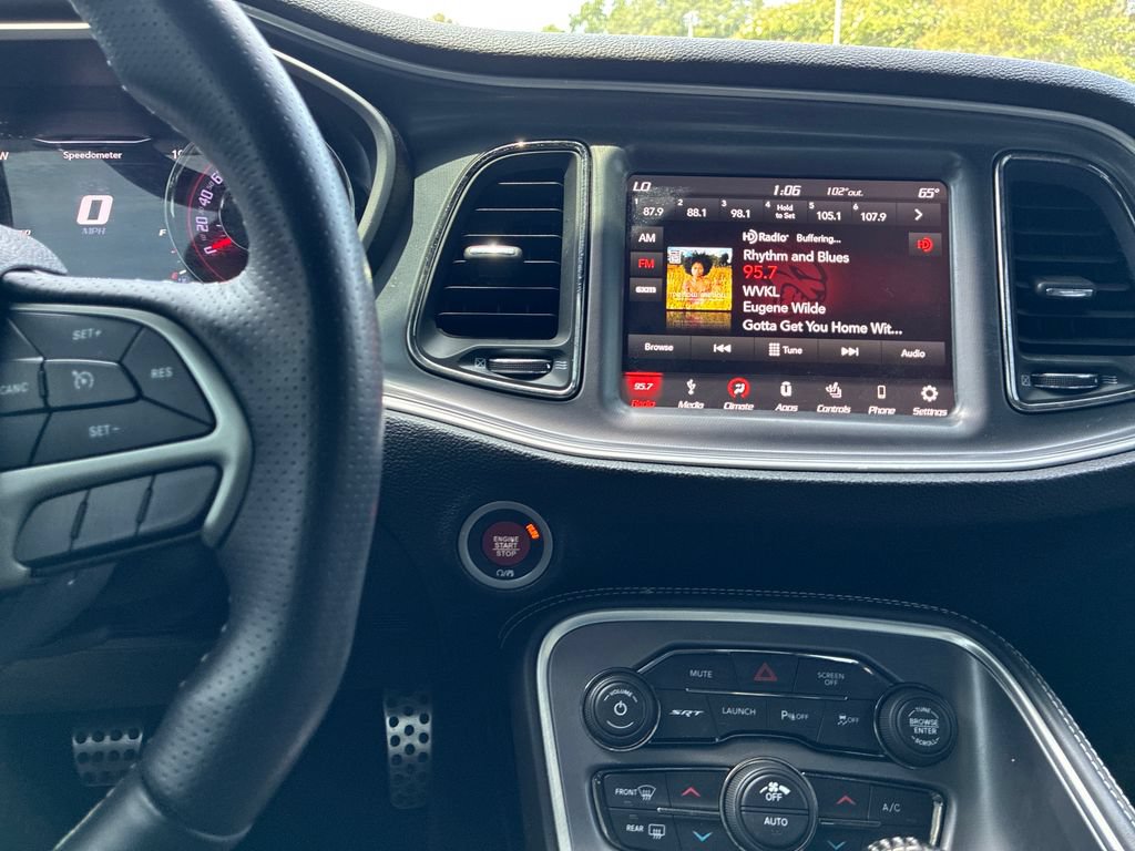 Used 2019 Dodge Challenger SRT Hellcat RWD image 26