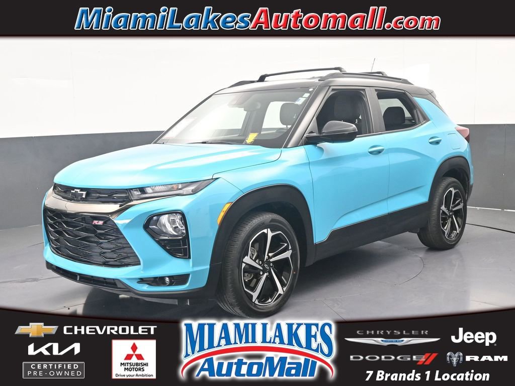 Used 2021 Chevrolet TrailBlazer RS w/ Sun and Liftgate Package FWD image 1