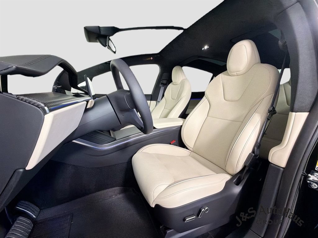 Used 2026 Tesla Model X Plaid AWD/4WD image 11