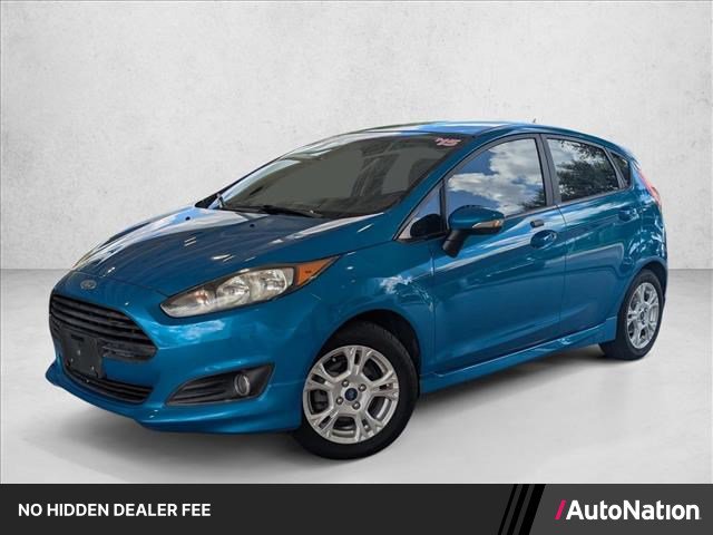 Used 2015 Ford Fiesta SE FWD image 1