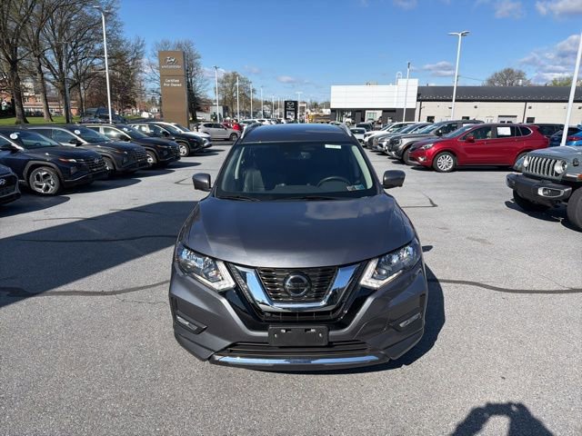 Used 2018 Nissan Rogue SL image 1