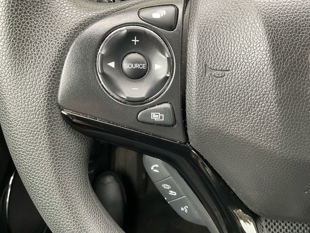 Used 2022 Honda HR-V EX image 33