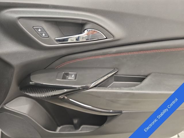 Used 2026 Chevrolet Trax RS w/ Driver Confidence Package FWD image 11