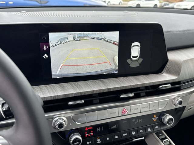 Used 2024 Kia Telluride EX w/ EX Captain's Chair Package FWD image 20