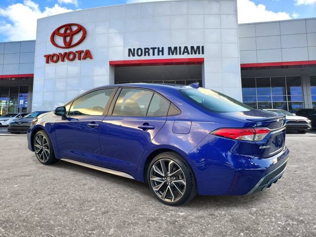 Used 2022 Toyota Corolla SE FWD image 3
