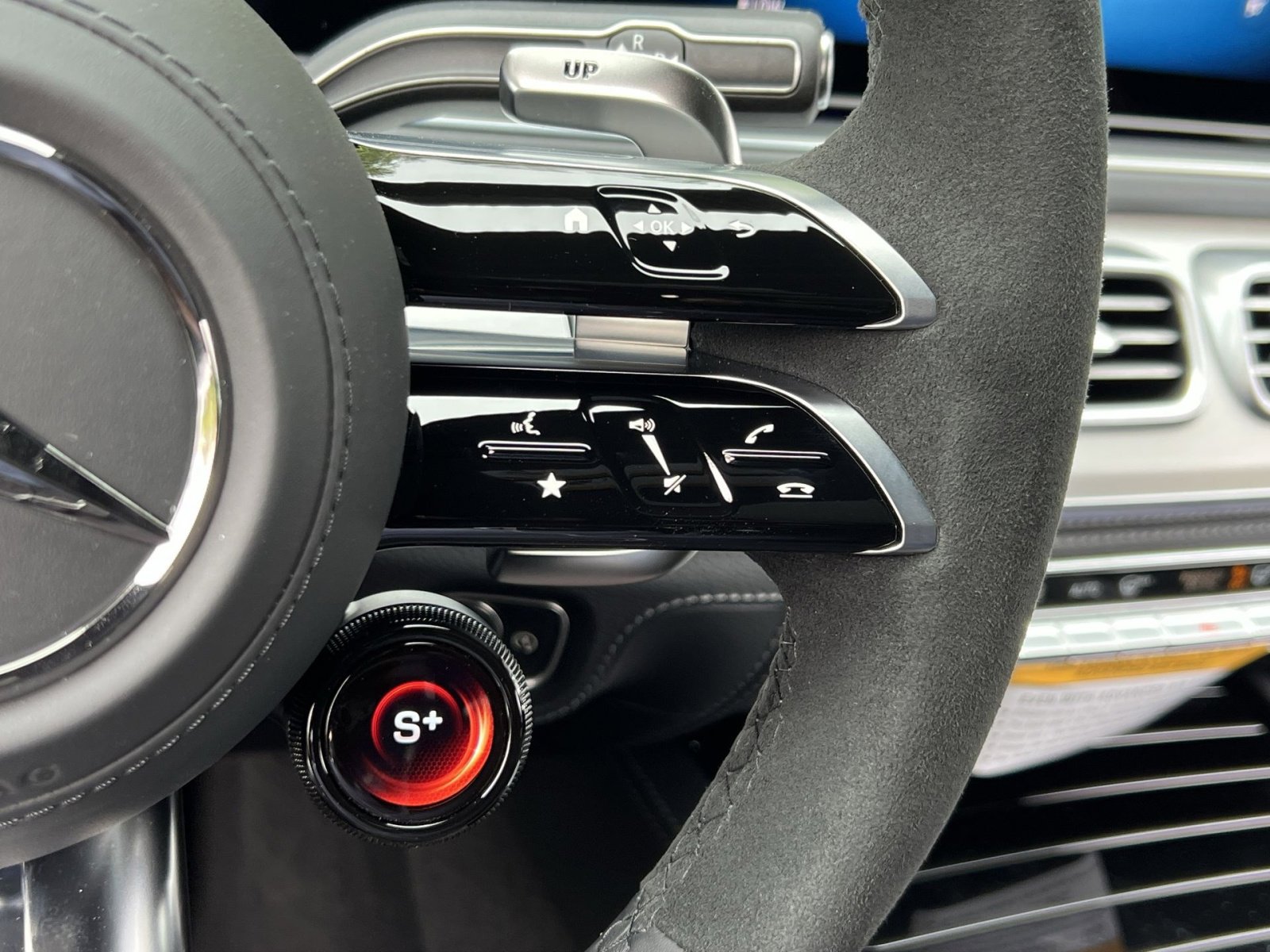 New 2026 Mercedes-Benz GLE 53 AMG 4MATIC Coupe image 31