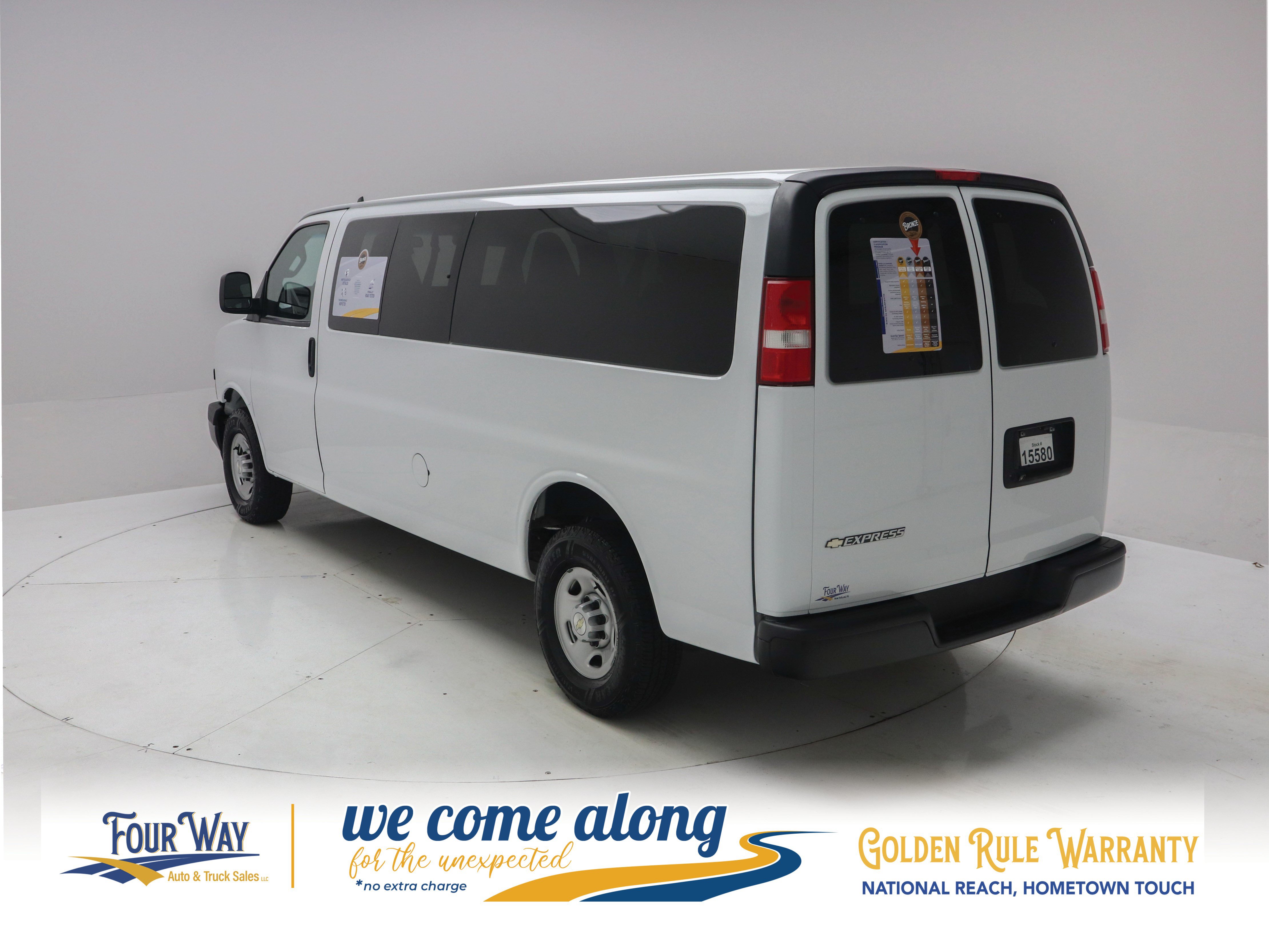 Used 2023 Chevrolet Express 3500 LS RWD image 6