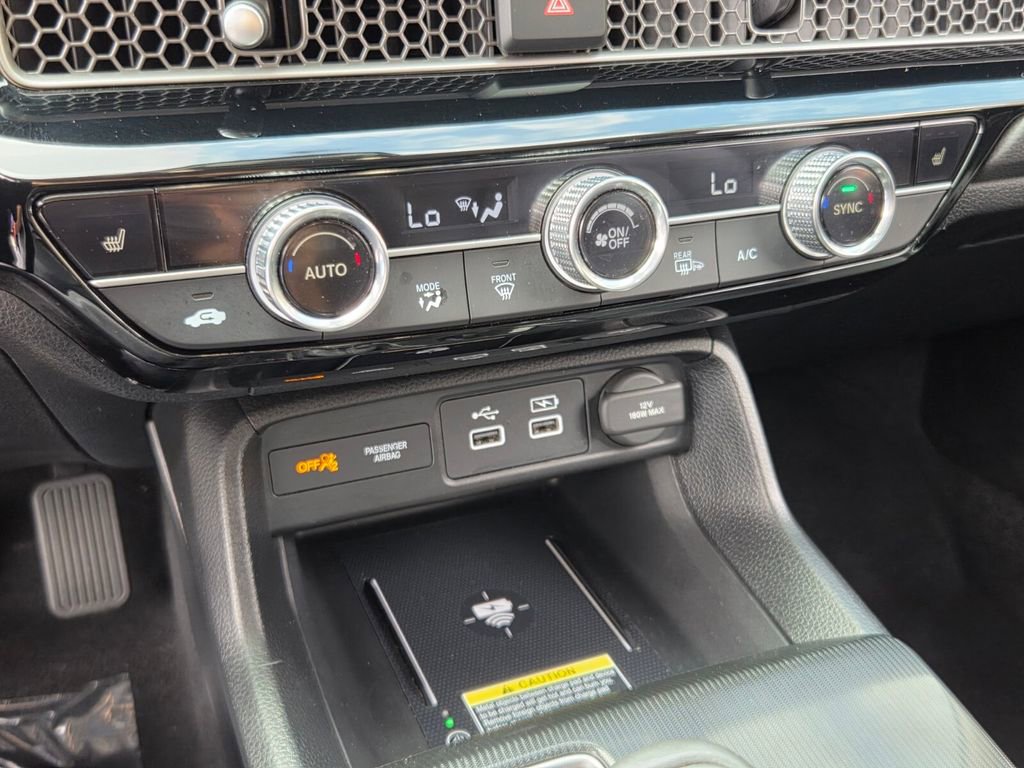 Certified 2024 Honda Civic Touring image 29