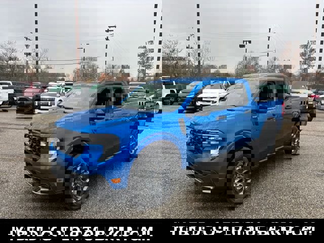 New 2025 Ford Maverick XLT image 35