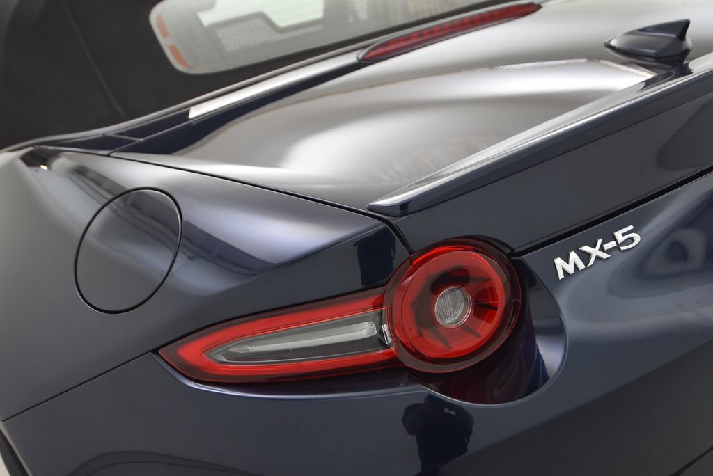 Used 2025 MAZDA MX-5 Miata Grand Touring RWD image 45