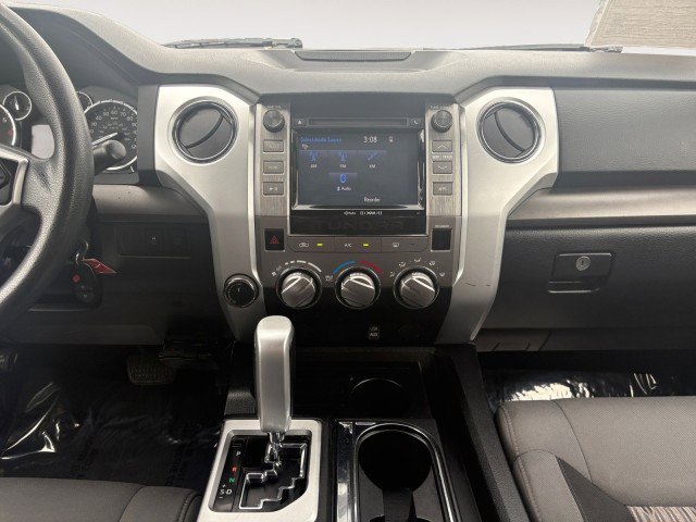 Used 2014 Toyota Tundra SR5 w/ SR5 Upgrade Package AWD/4WD image 10