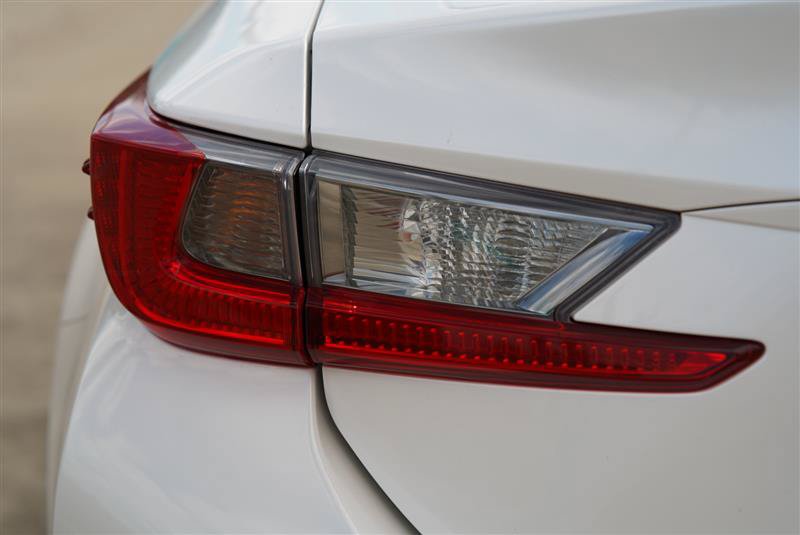 Used 2017 Lexus RC 200t w/ Accessory Package 2 RWD image 38