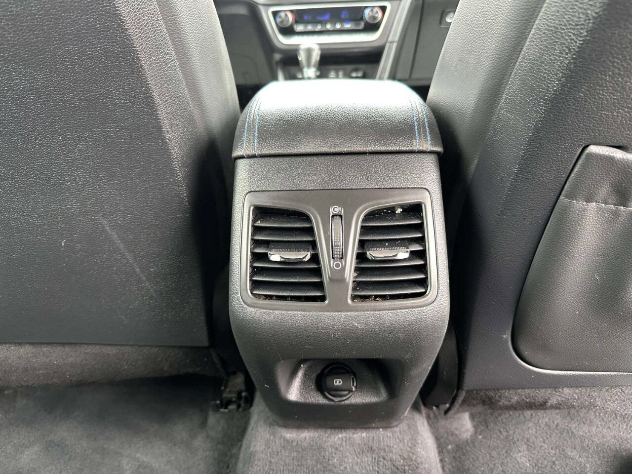 Used 2018 Hyundai Sonata Limited FWD image 22