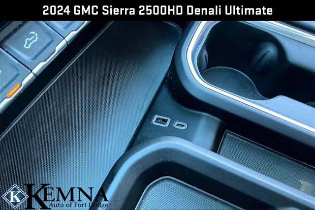 Used 2024 GMC Sierra 2500 Denali Ultimate image 18