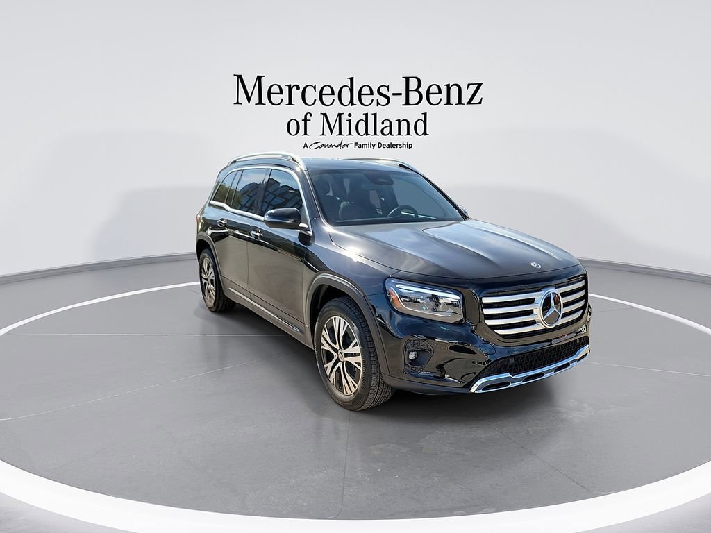 Used 2026 Mercedes-Benz GLB 250 image 2