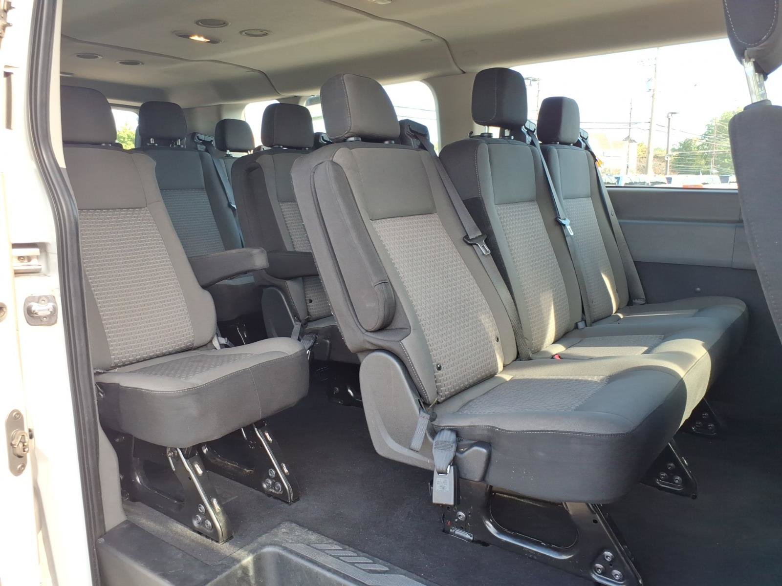 Used 2024 Ford Transit 350 XLT RWD image 11