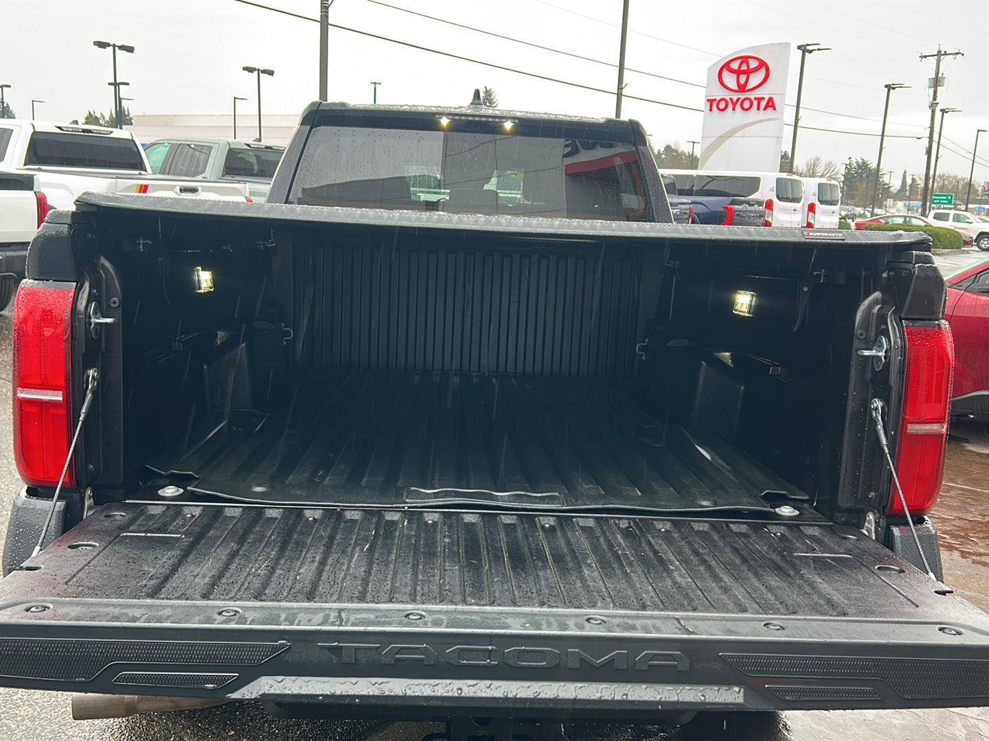 Certified 2024 Toyota Tacoma TRD Off-Road image 7