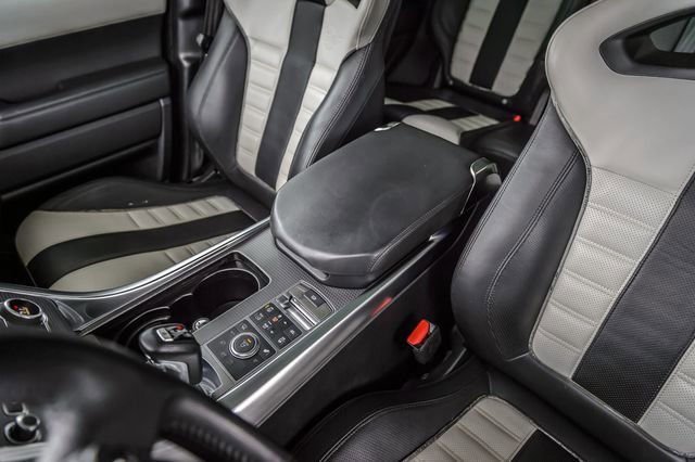 Used 2016 Land Rover Range Rover Sport SVR image 37