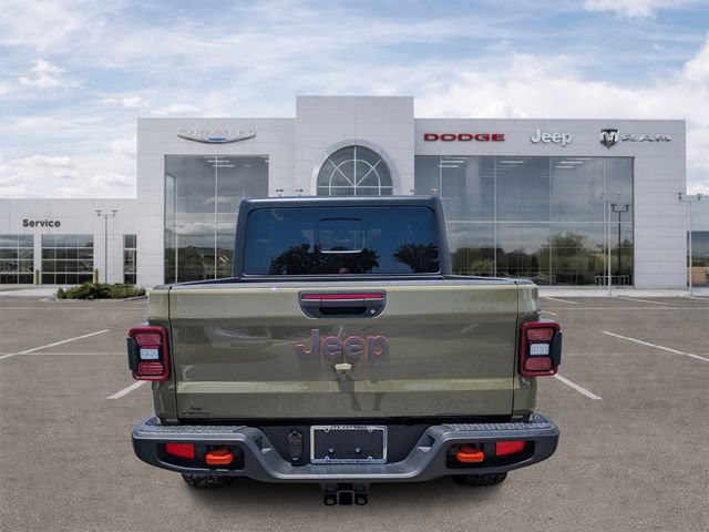 Used 2026 Jeep Gladiator Mojave AWD/4WD image 4