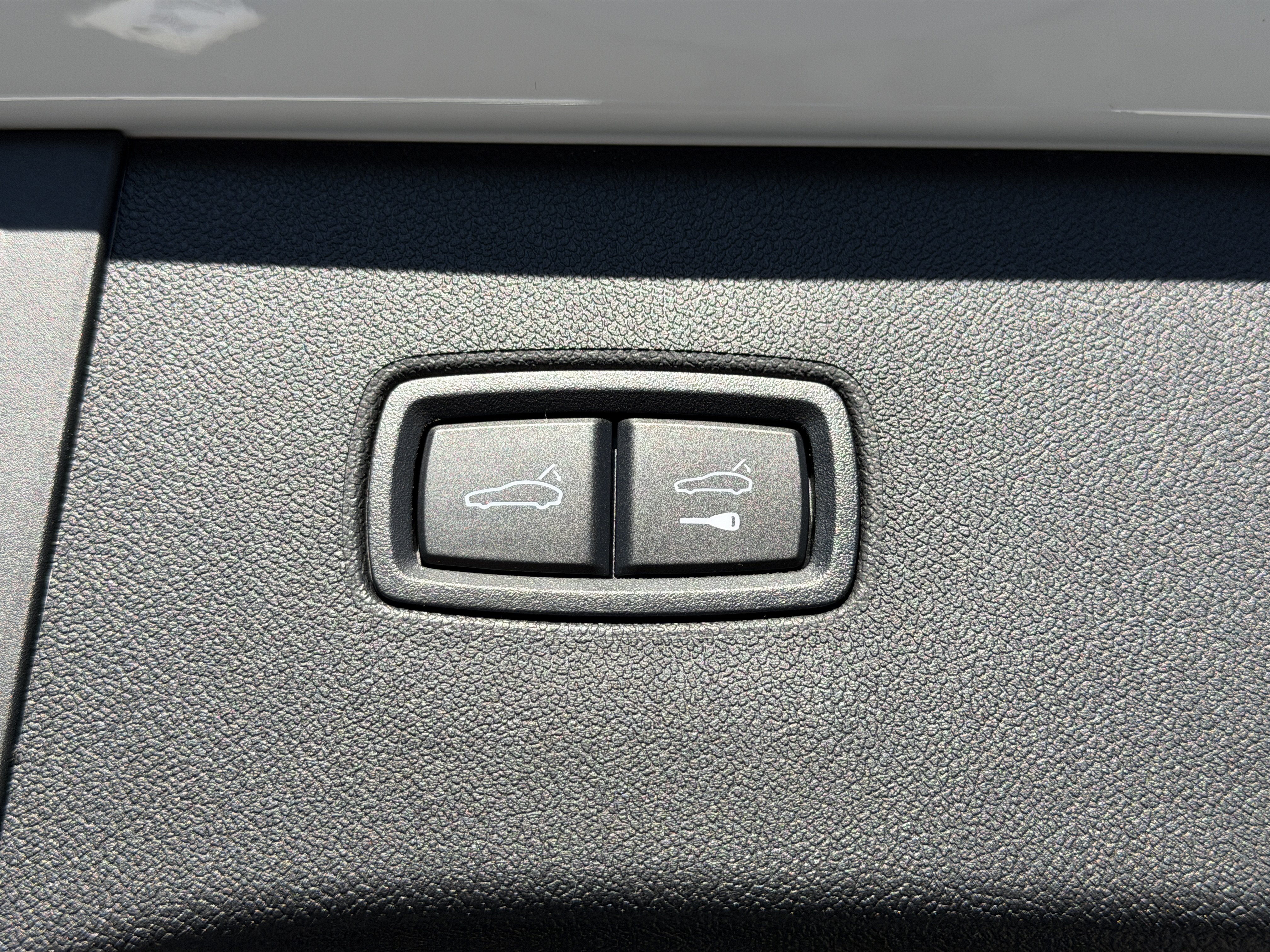 New 2026 Porsche Cayenne AWD/4WD image 13