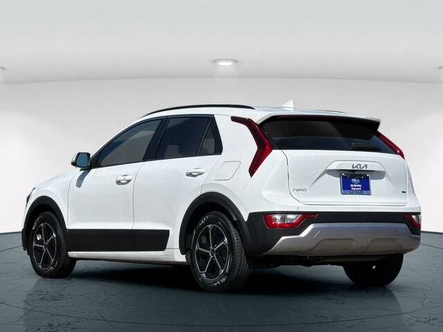 Used 2024 Kia Niro EX FWD image 4