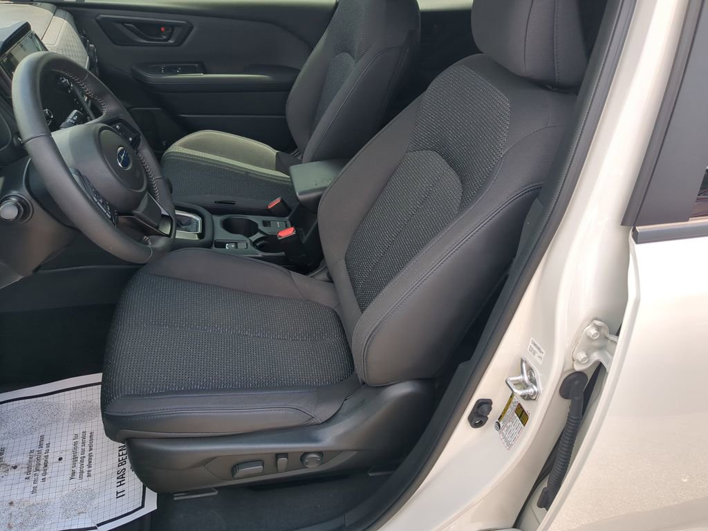 Certified 2025 Subaru Forester Premium AWD/4WD image 18