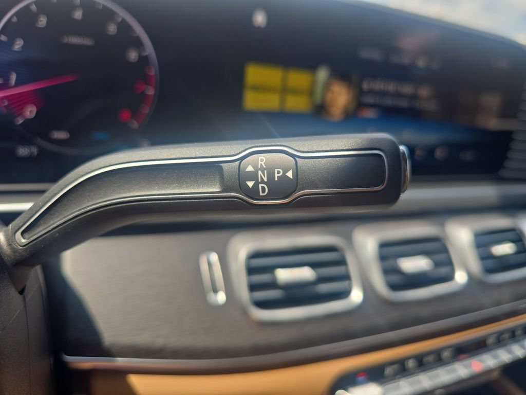 New 2026 Mercedes-Benz GLS 450 4MATIC image 24