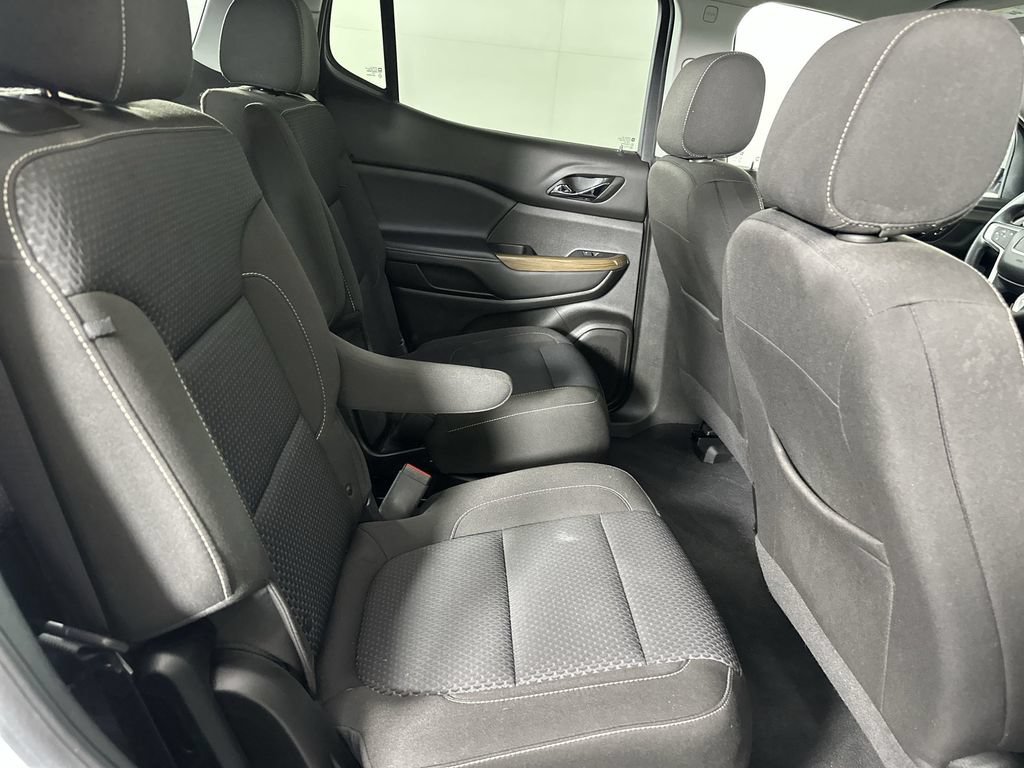 Certified 2023 GMC Acadia SLE w/ Driver Convenience Package FWD image 27