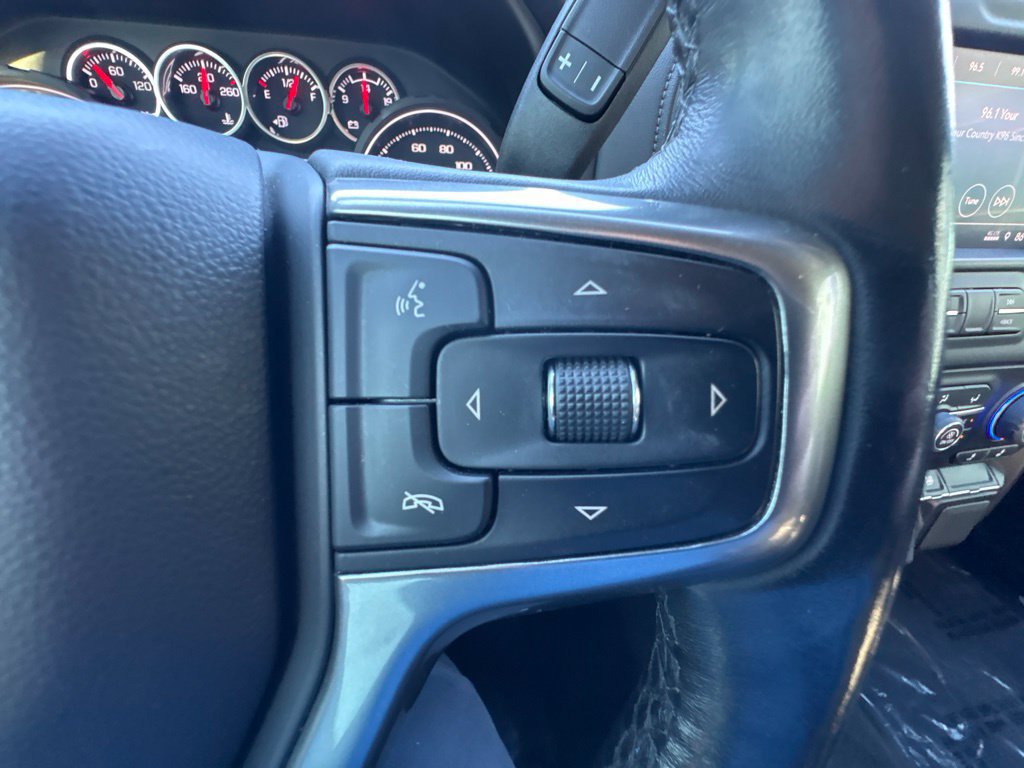 Used 2022 Chevrolet Silverado 1500 LT AWD/4WD image 26