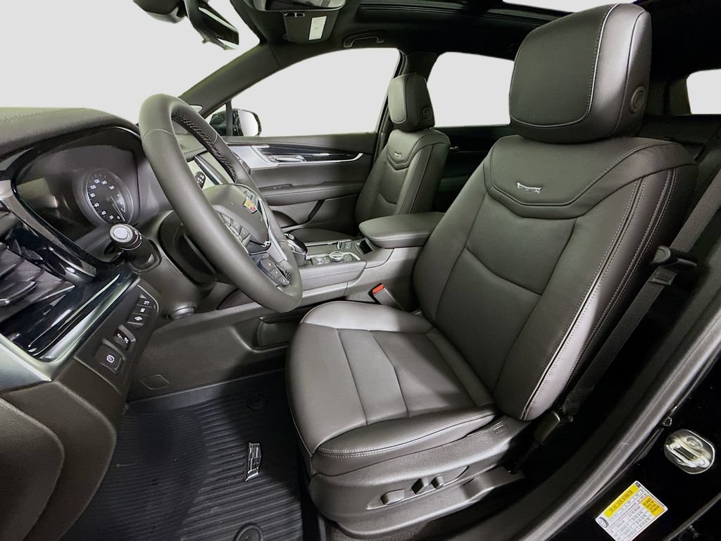 New 2026 Cadillac XT5 Premium Luxury w/ Driver Assist Package FWD image 21