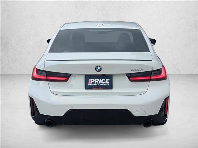 Certified 2025 BMW 330i Sedan w/ M Sport Package RWD image 7