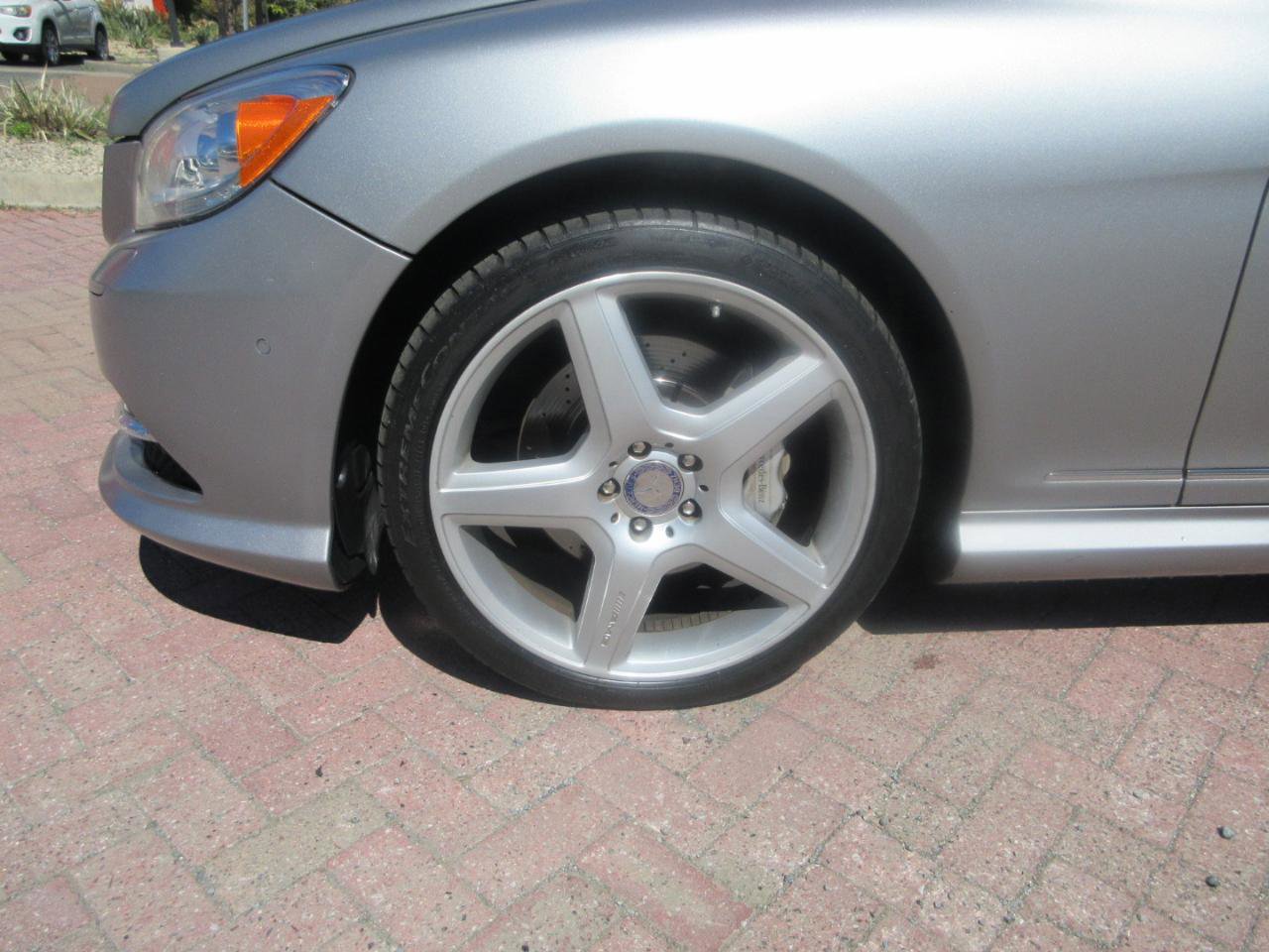 Used 2013 Mercedes-Benz CL 550 4MATIC image 64