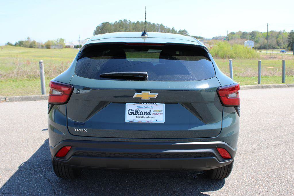 New 2026 Chevrolet Trax LS image 19