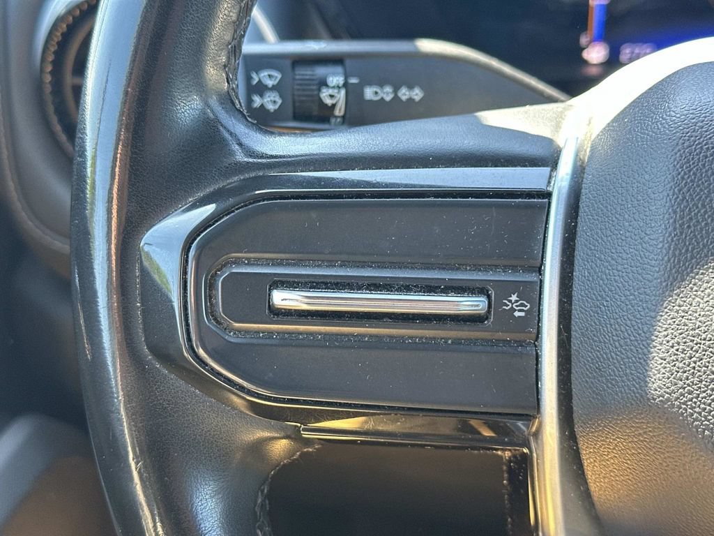 Used 2023 Chevrolet Colorado LT RWD image 22