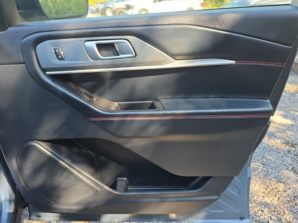 New 2027 Ford Explorer ST-Line w/ ST-Line Street Pack AWD/4WD image 34