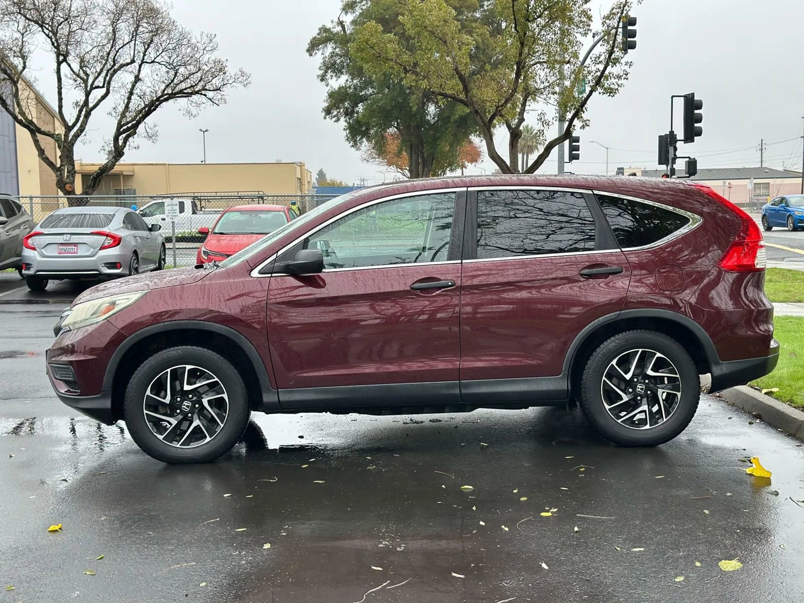 Used 2016 Honda CR-V SE image 4