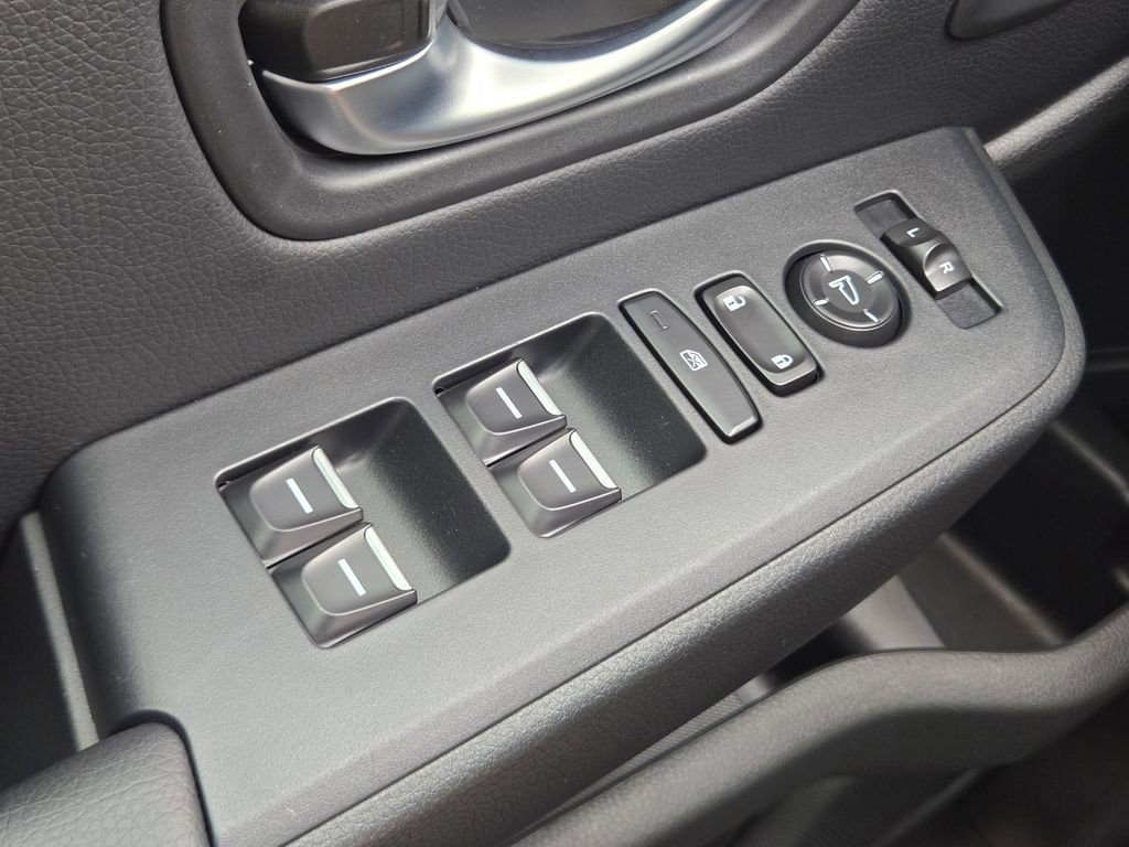 Certified 2025 Honda Pilot EX-L image 31