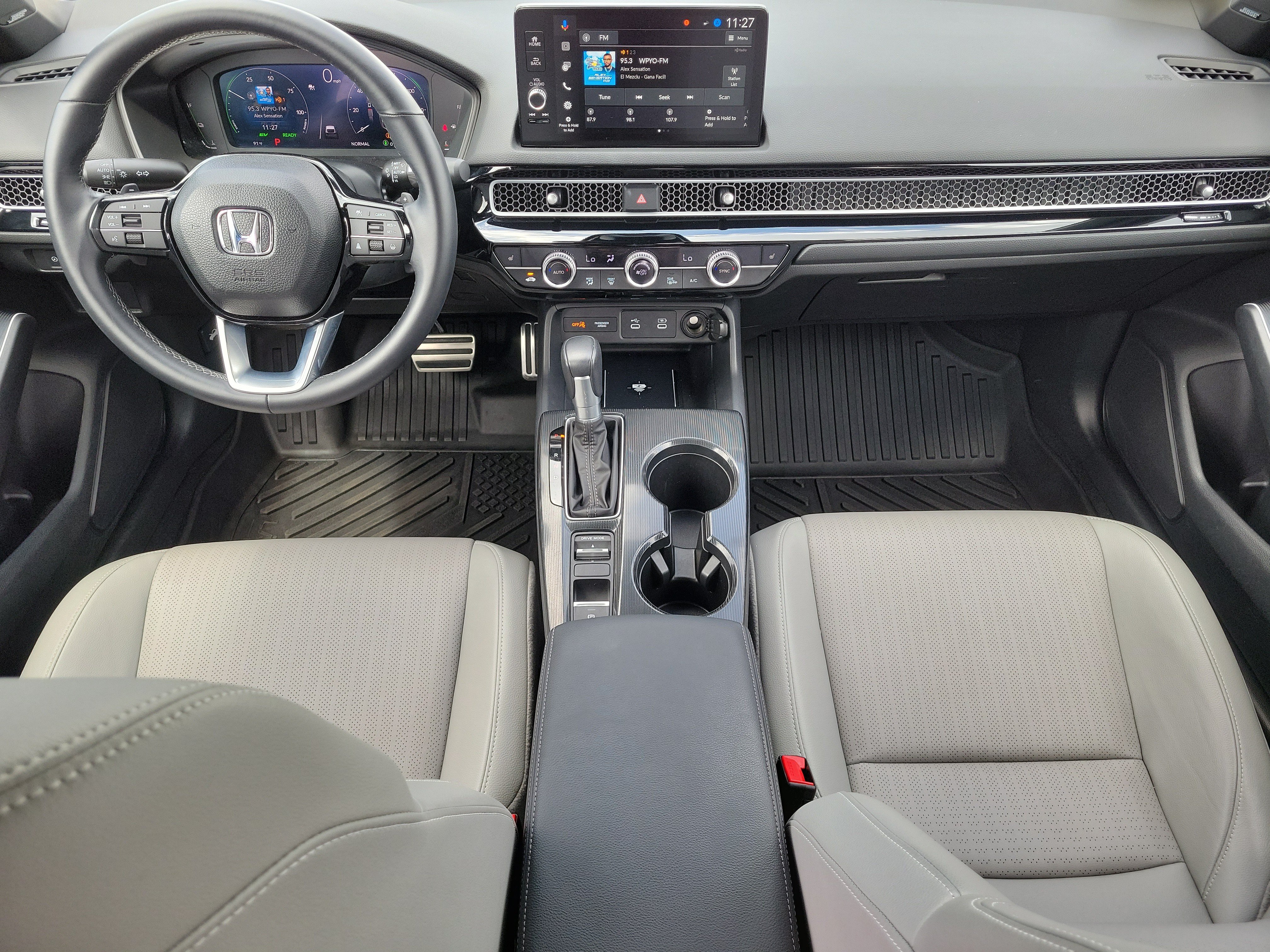 Used 2025 Honda Civic Sport Touring image 17