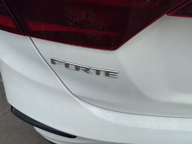 Used 2021 Kia Forte LXS image 6