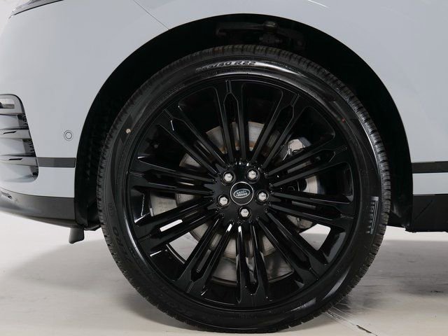 New 2026 Land Rover Range Rover Velar Dynamic SE AWD/4WD image 9