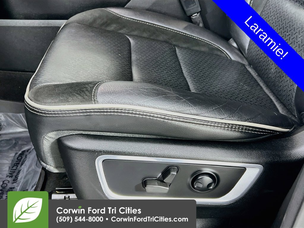 Used 2022 RAM 1500 Laramie AWD/4WD image 21