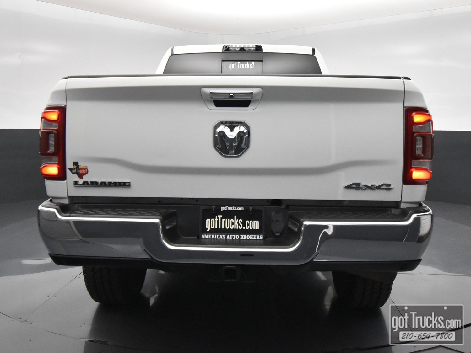 Used 2019 RAM 2500 Laramie AWD/4WD image 6