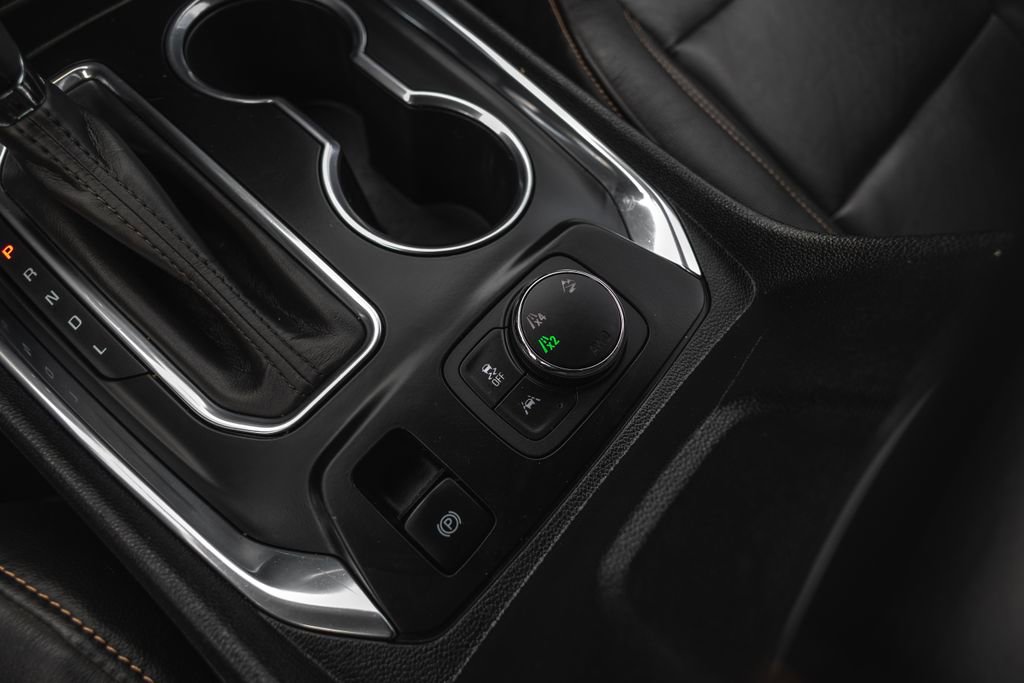 Used 2020 Chevrolet Traverse RS AWD/4WD image 20