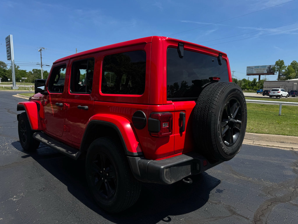 Used 2020 Jeep Wrangler Unlimited Sahara image 3