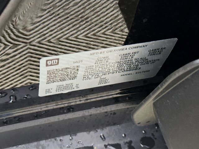 New 2026 Chevrolet Trax RS w/ Sunroof Package image 33