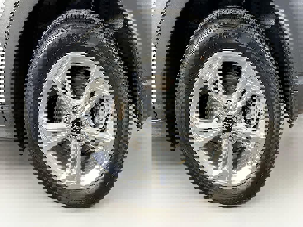 Used 2022 Hyundai Kona SEL w/ Cargo Package image 8