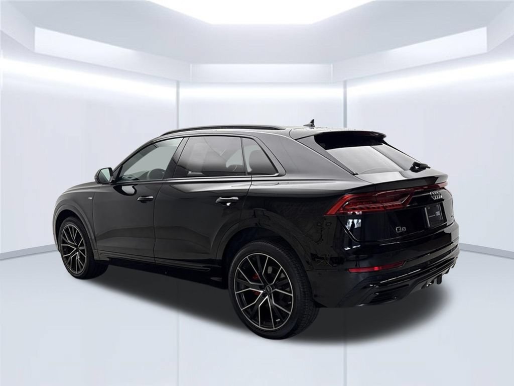 Certified 2023 Audi Q8 Premium Plus w/ Premium Plus Package AWD/4WD image 4